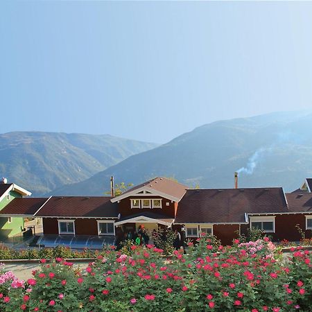 Hotel Ktima Noosfera Wellness&Retreat Center Karya Esterno foto